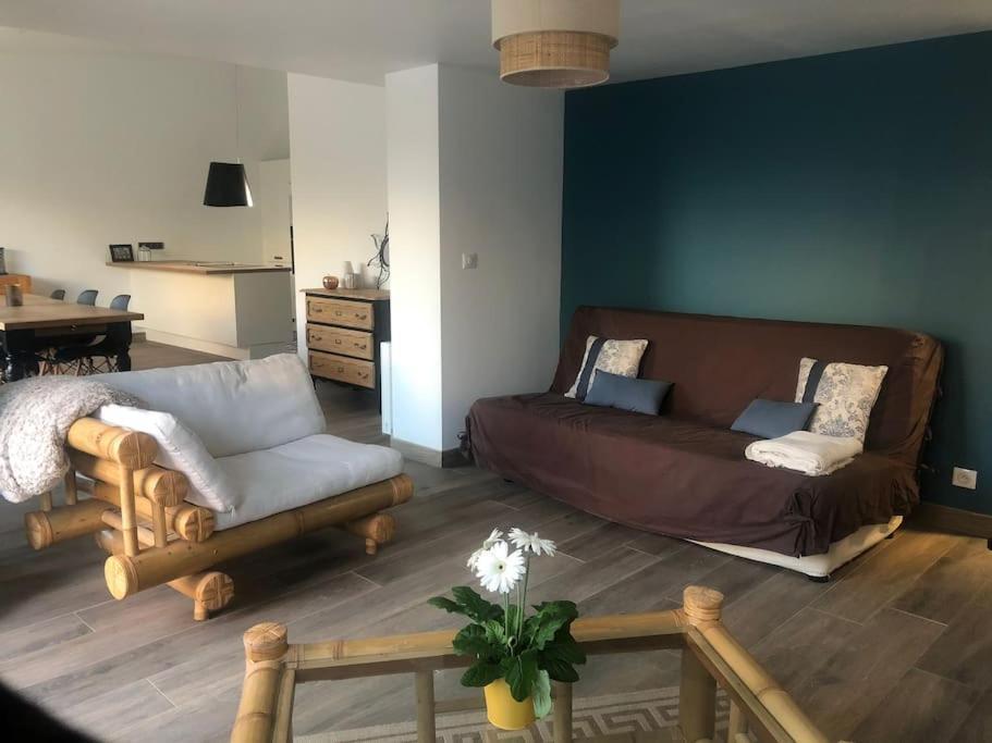 Logement De Plain-Pied Avec Jardin, Terrasse Gurgy المظهر الخارجي الصورة