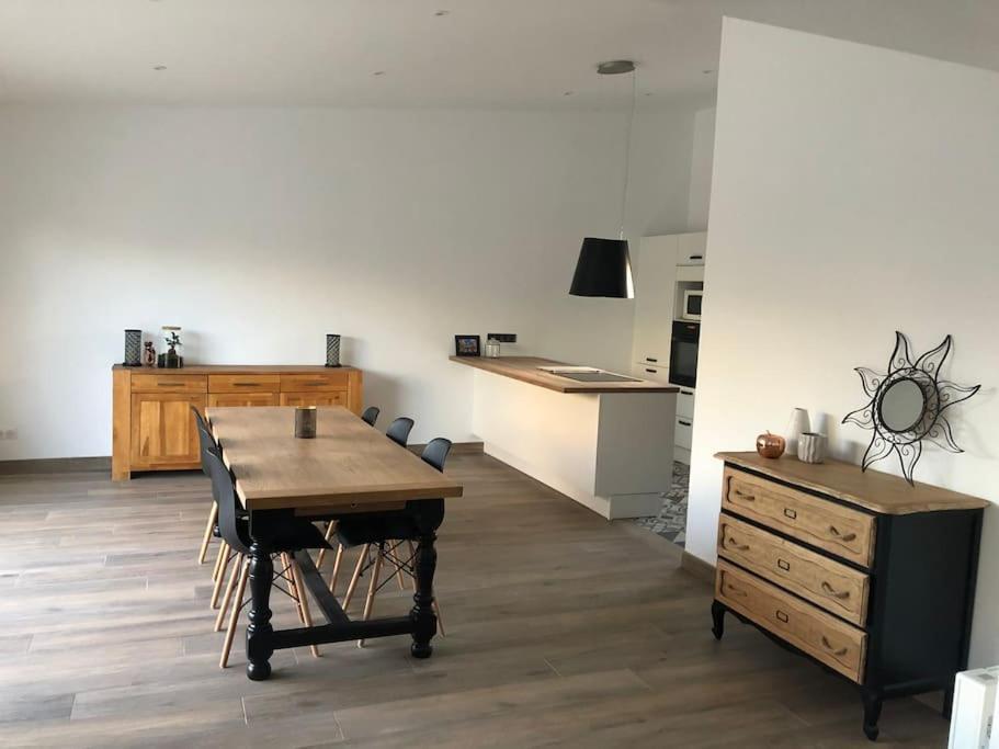 Logement De Plain-Pied Avec Jardin, Terrasse Gurgy المظهر الخارجي الصورة